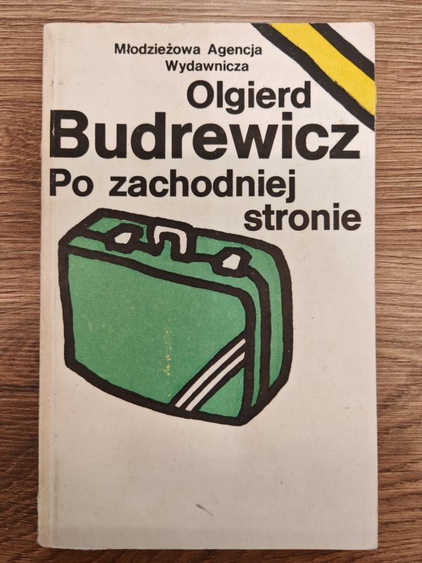Po zachodniej stronie.