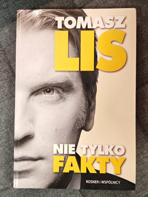 Nie tylko fakty. (Antykwariat)